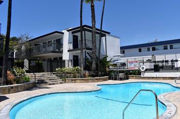 Heated pool